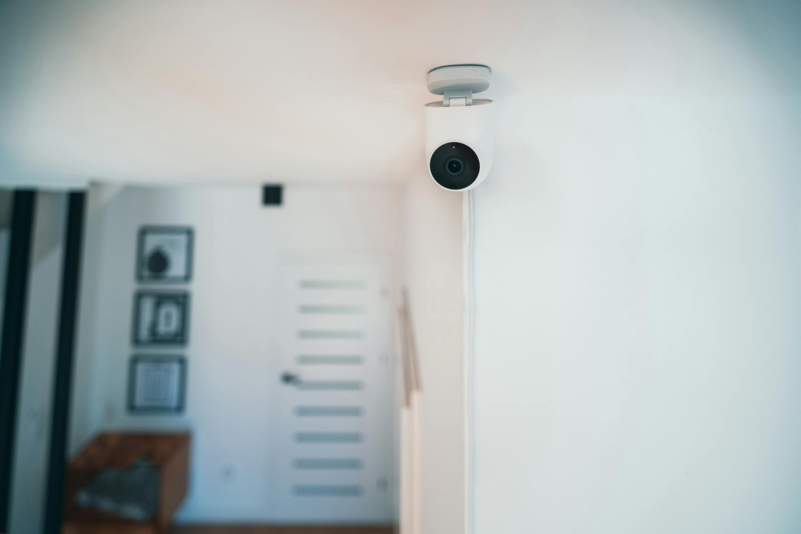 How to Build an Integrated Smart Home Security System for Any Home